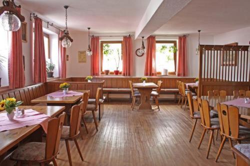 Gasthof Zur Krone Burghaslach Kültér fotó